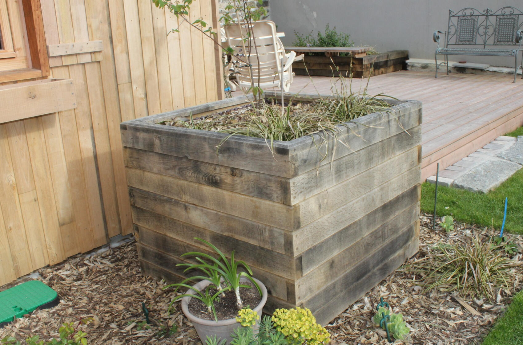 Jardinière en chêne